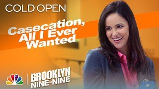 Cold Open: Jake and Amy Go on a "Casecation" - Brooklyn Nine-Nine (Episode Highlight)