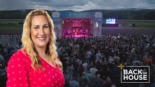 Download Lagu 2 Big Patios, 32 Big Parties! It's Fantastic Fun. Rain or Shine?! - Back of House Season 8 MP3 Download Lagu 2 Big Patios, 32 Big Parties! It's Fantastic Fun. Rain or Shine?! - Back of House Season 8 MP3
