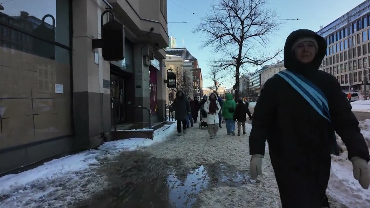 Helsinki Snow Winter Walk in Finland | 4K Nordic Slow TV  ❄️🇫🇮