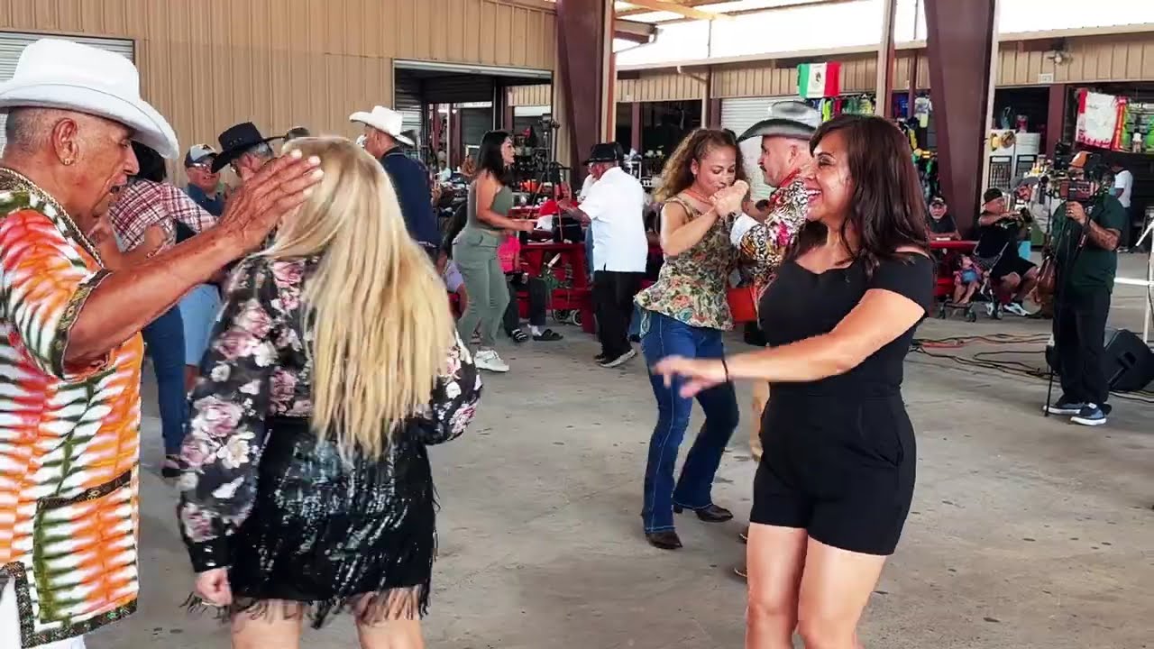 9-27 en la pulga de Alamo Texas rgv