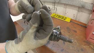 How to use the Sealey BSL102 Universal CVJ Boot Clamp Kit