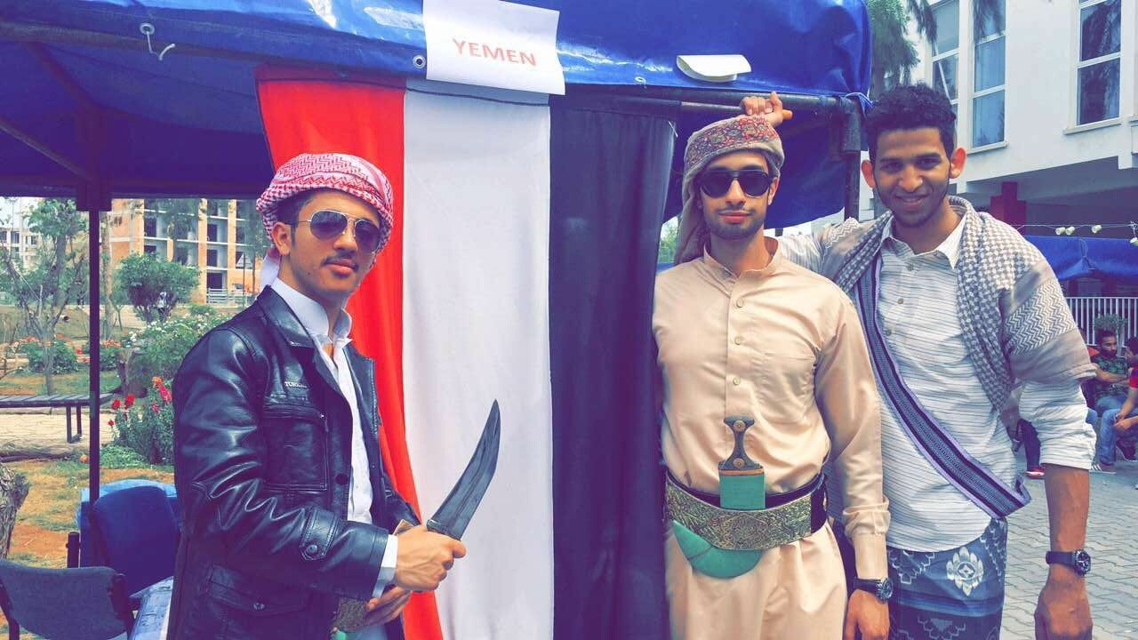 شاهد: ردة فعل الاتراك على الرقص اليمني .