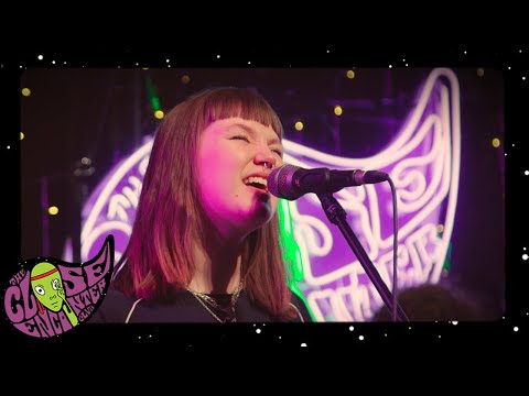 Man/Woman/Chainsaw live from The Close Encounter Club