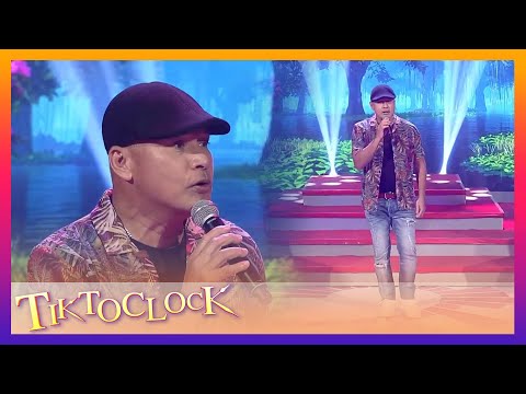 Mga titas of Manila, kinilig sa “Ikaw Lang” ni Chad Borja | TiktoClock
