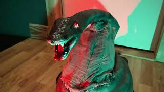 Jumping Snake animatronic - Spirit Halloween 2013