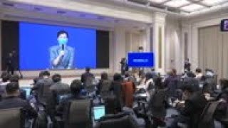Wuhan doctors give advice on virus via video link