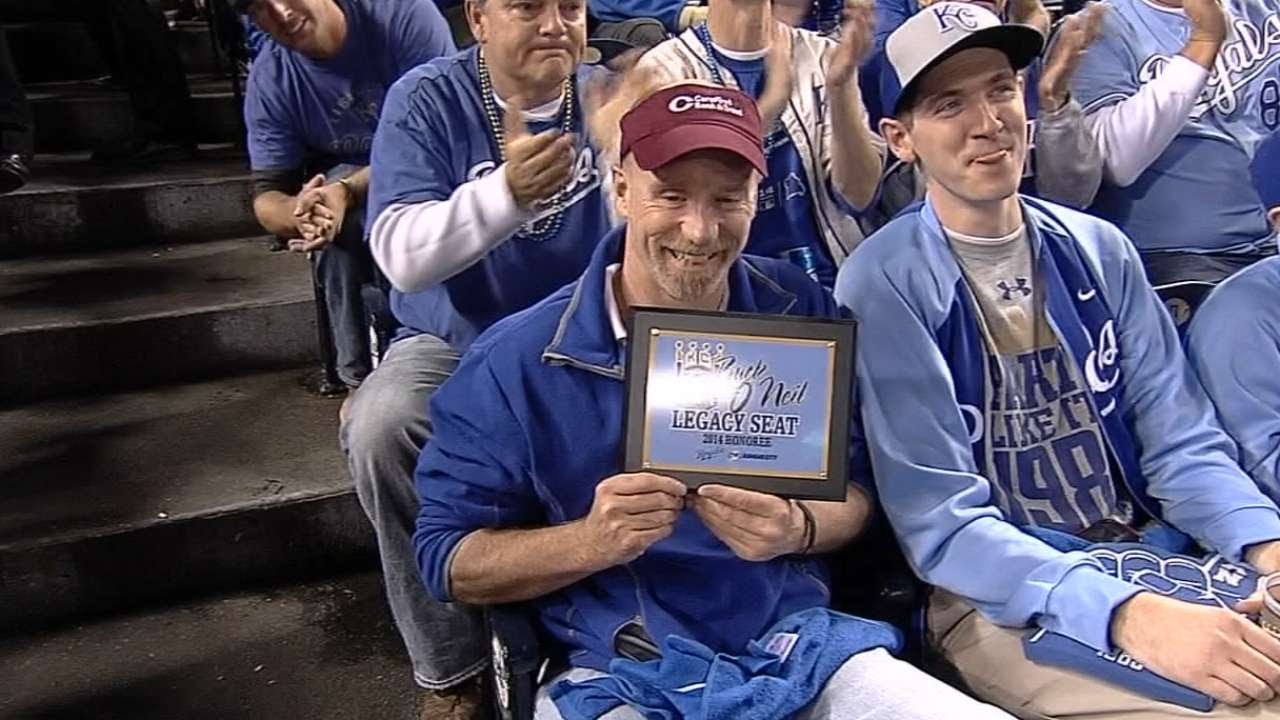 WS2014 Gm2: Parker is Buck O'Neil Legacy Seat honoree 