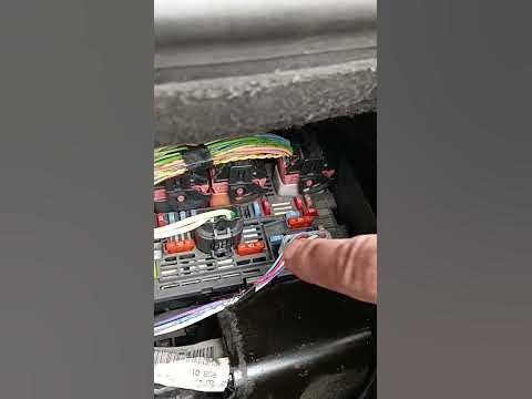 Windshield Washer fluid not working citroen c4 grand picasso - YouTube