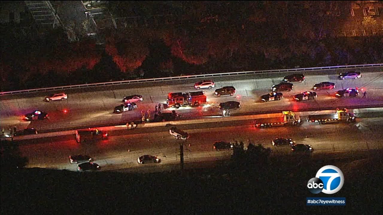 1 killed after SUVs overturn in crash on 101 Freeway in Calabasas - YouTube