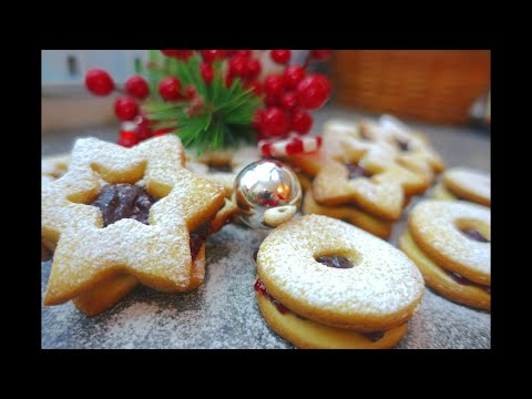 Linzer Cookies |