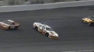 NCS 1993 Atlanta - Kulwicki, Trickle crash