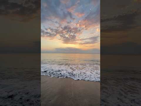 Видео: A few minutes later #beach #oceansunrise