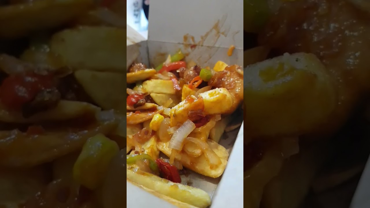 Let's go Noodles house 