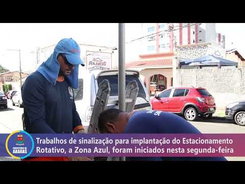 Demutran retira placas antigas, dando início ao processo de instalação da Zona Azul