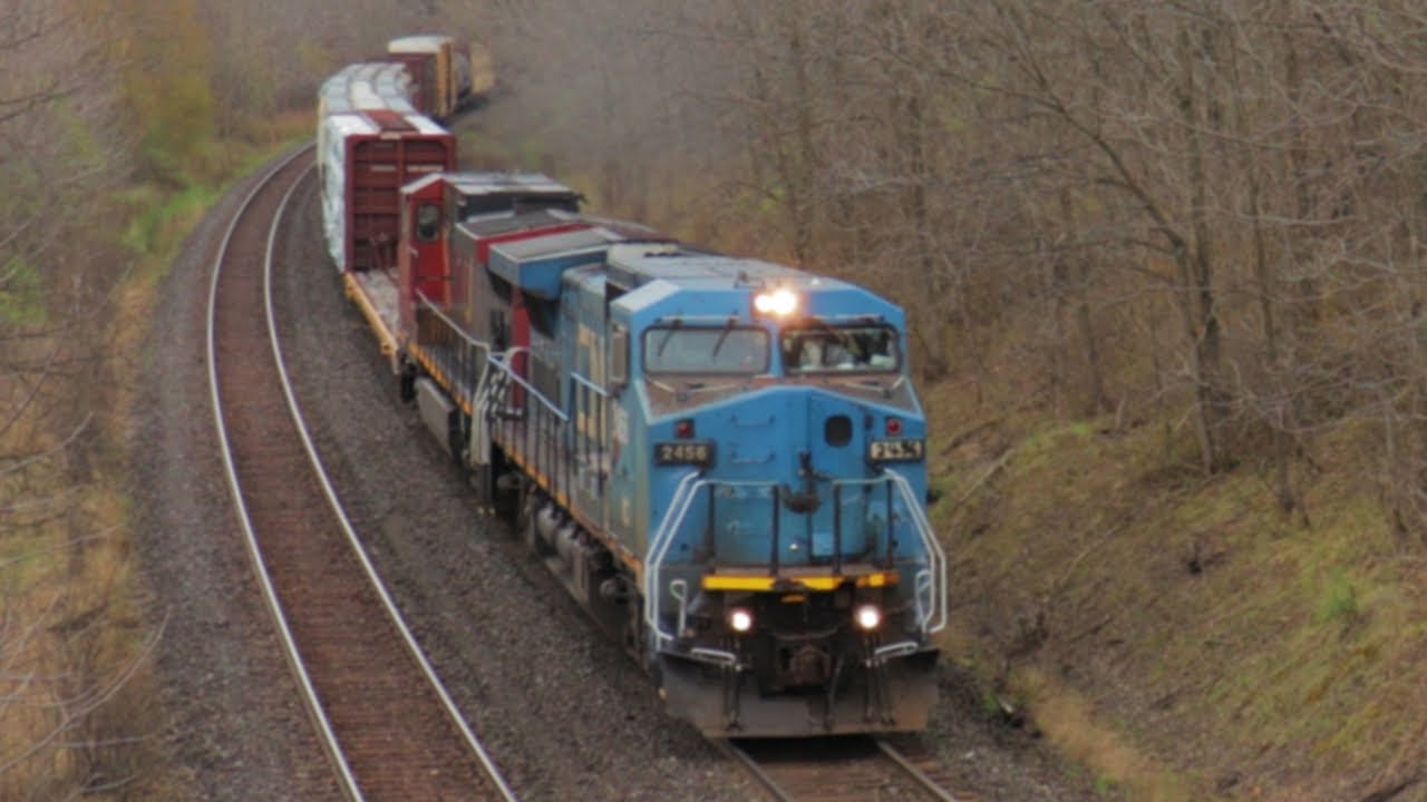 [4K] Lots of CN, CP and VIA Trains at Denfield Road Bridge | 04-15-2021
