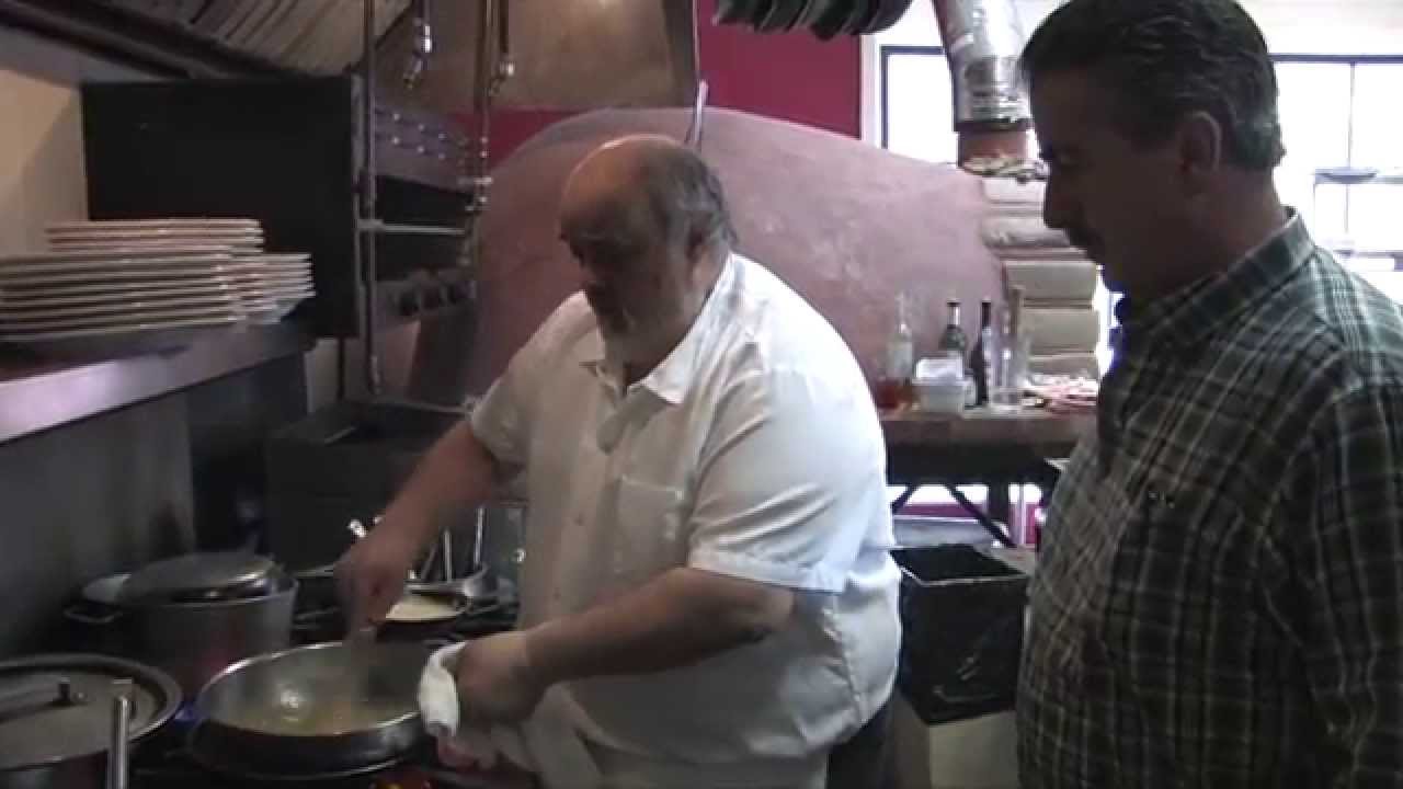 Ирландские яйца Бенедикт с дижонской голландской горчицей