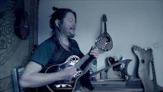 Mandolin loop by Jan Laurenz,featuring Boss AD-10