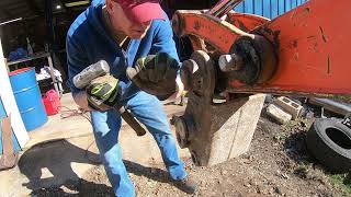 Installing Hydraulic Thumb From eBay on miniexcavator Kubota KX1213