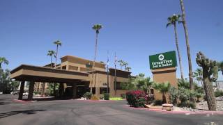 Modern Hotel Adjacent to Phoenix Sky Harbor Airport