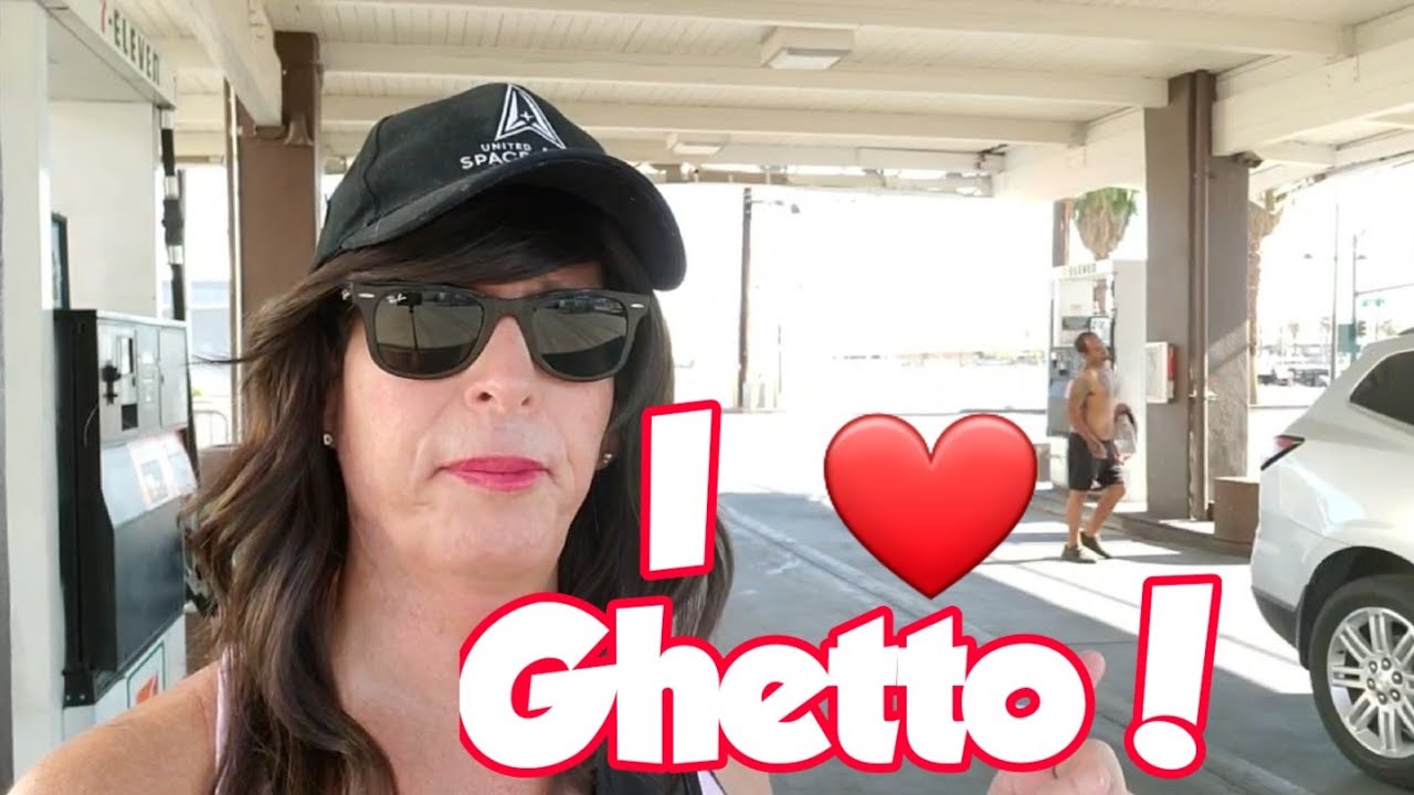 Squeegee Shower at the Ghetto 711, Las Vegas...The Thursday Vlog! YouTube