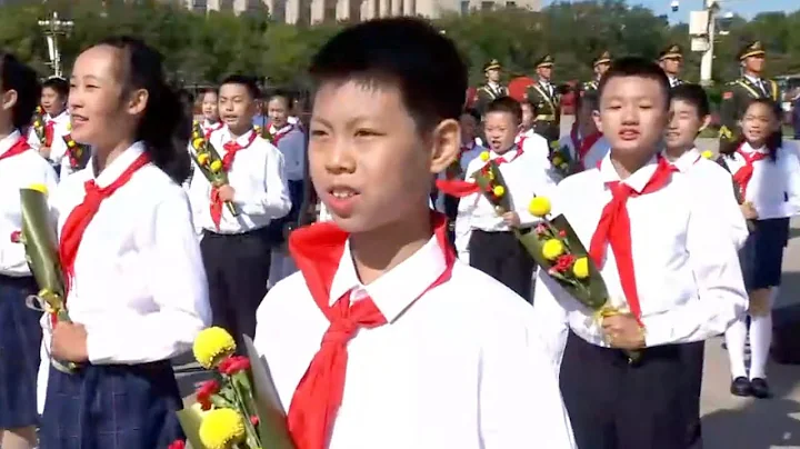 Children sing 'We are the Successors of Communism' in ceremony to mark Martyrs' Day - DayDayNews