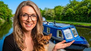 This off-grid boat home proves you don't need much space