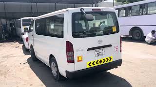 Mini Bus & Van Rental in Dubai – Toyota Hiace Luxury Vans Available for Rent