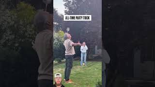 Legendary party trick 👏🏼 #golf #golfshorts #amazing #amazinggolf #party #partytricks