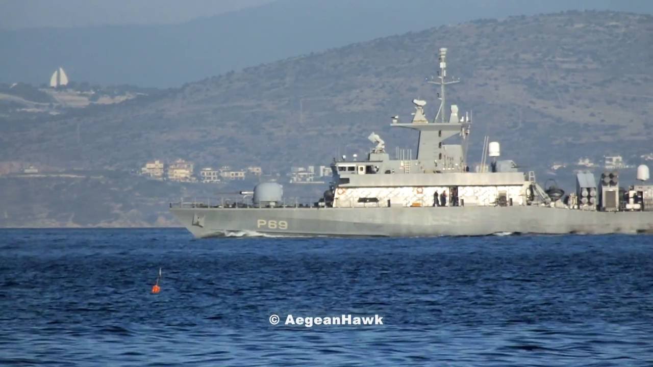 Hellenic Navy Super Vita class HS Lieut. Krystallidis P69 patrolling the Aegean Sea.