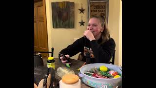 Cubanitas Y Haciendo Tostones