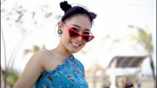 VITA ALVIA - GOYANG DAYUNG  MUSIC VIDEO
