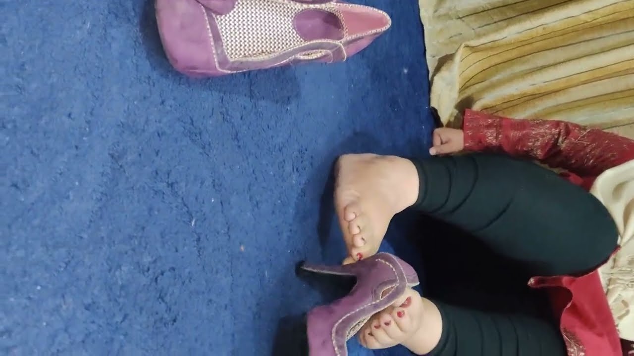 My thick mature feet in purple flower heels