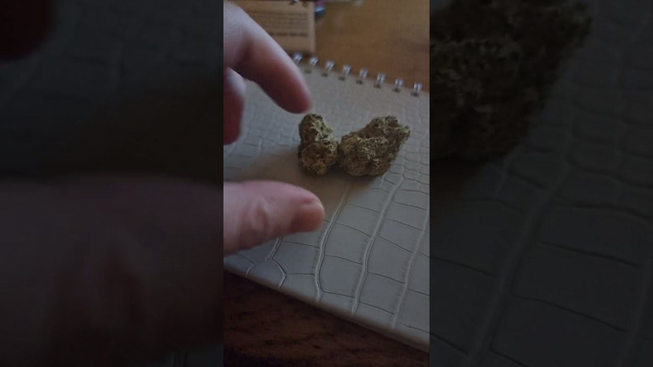 MVC MAC +1 Miracle Alien Cookies UK Medical cannabis review