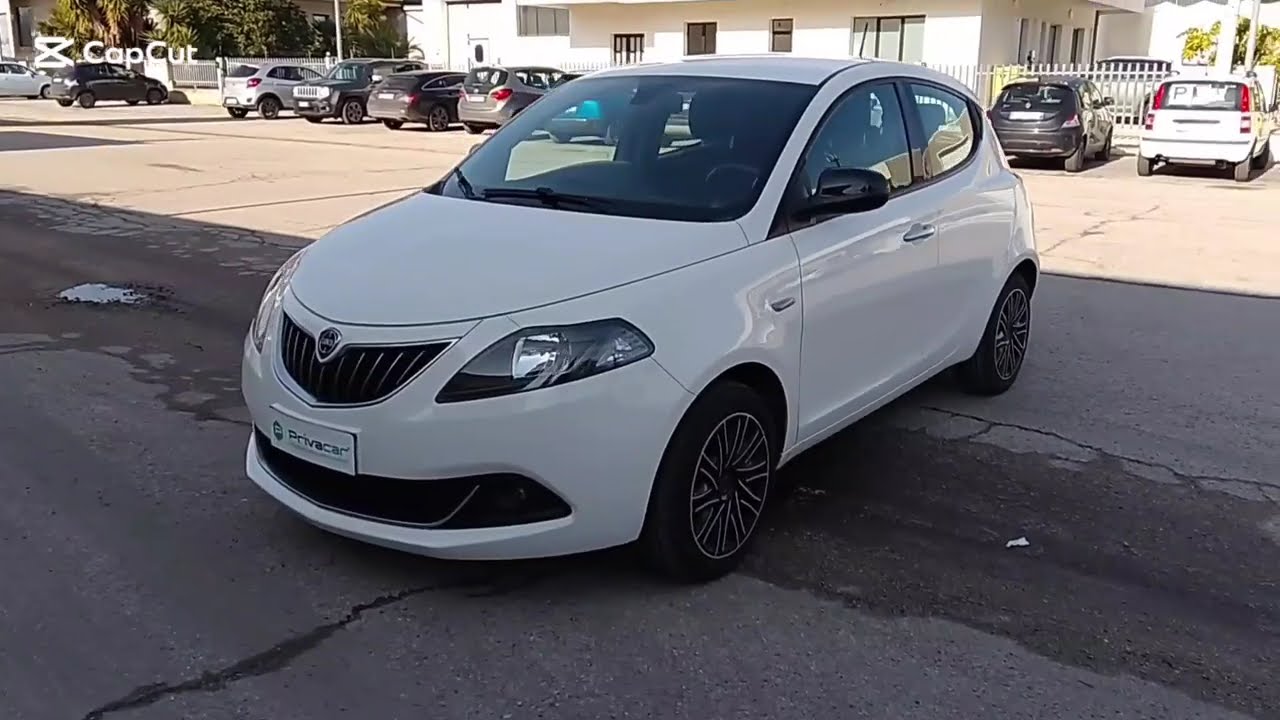 PERIZIA DELL'ESPERTO PRIVACAR: Lancia Ypsilon 1.0 Hybrid Ecochic Silver con impianto GPL