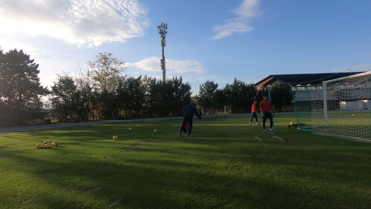 Puoi stare in contatto con me per le schede di allenamento spostamenti e tuffo