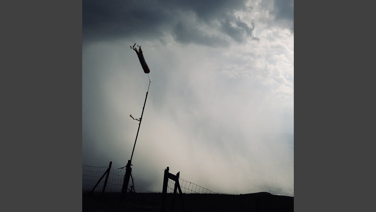 Watch 疾風 on YouTube Watch 疾風 on YouTube