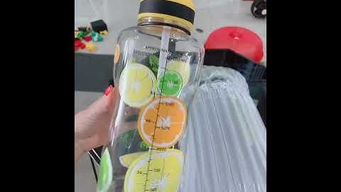 Câu chuyện cái bình nhắc nhở uống nước ngày hè 🪴