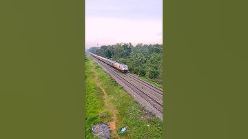 16301 Venad Express#train