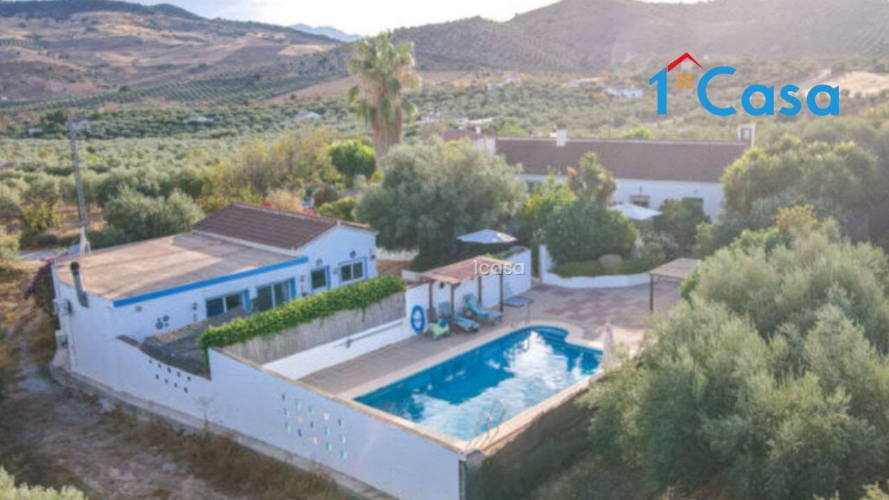 4 bedroom country home for sale in Almogía Property for sale in Spain