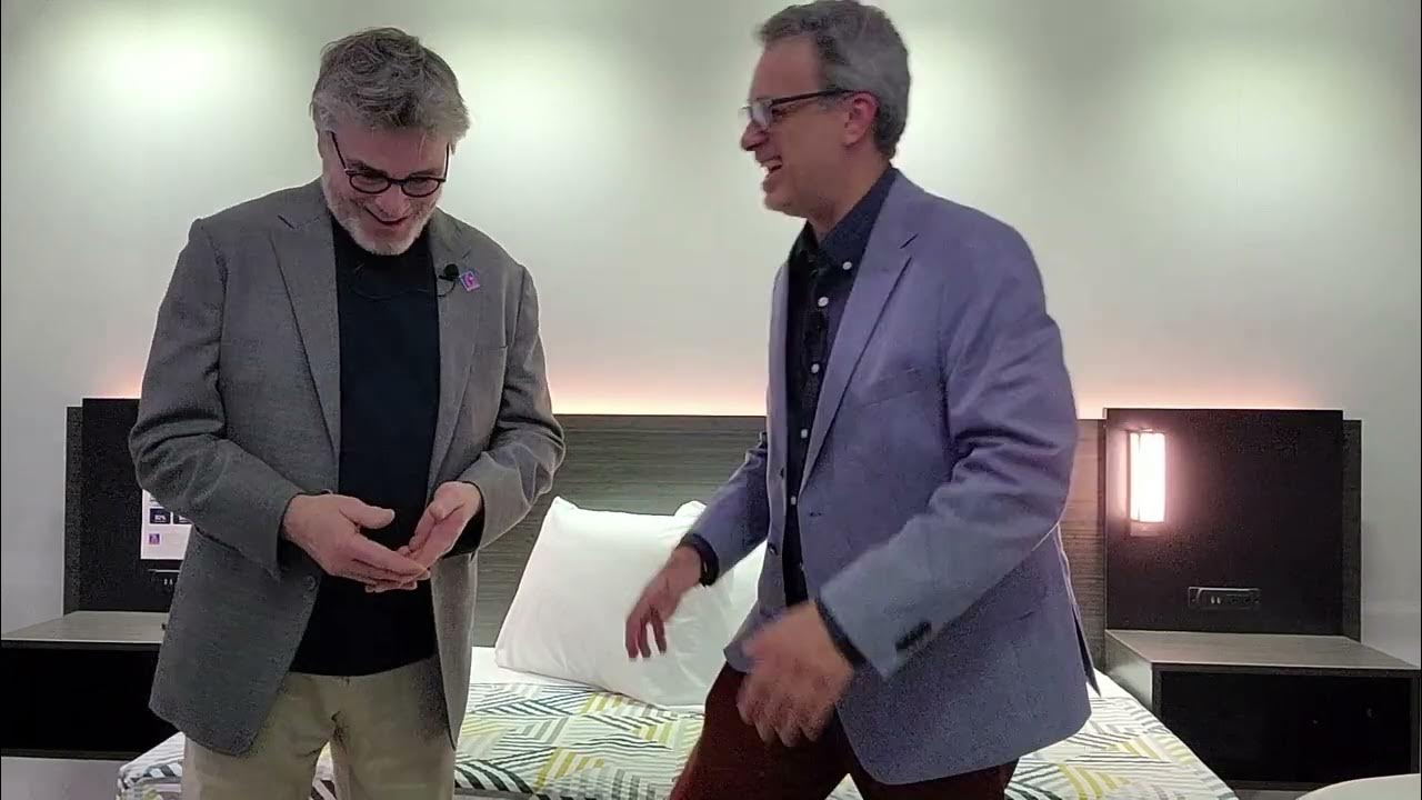 Tom Bodett's Been Leaving Motel 6 Light on for 35 Years! - YouTube