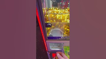 Find A Key 🔑 #shorts #arcade #clawmachine