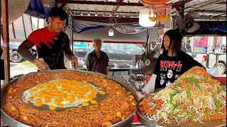 A Mountain of Pad Thai! Non Stop Cooking Pad Thai In The Giant Pan | Thai Street Food