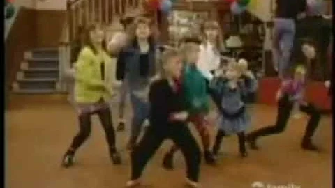 Stephanie Tanner - Magic Melody