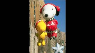 Snoopy in 1990 Macy's Thanksgiving Day Parade(19st parade)