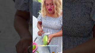 Estará Embarazada Domimga, Porque Tiene Antojos De Mango Verde