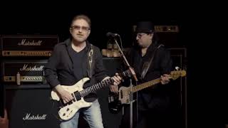Blue Öyster Cult    Before The Kiss, A Redcap    Live Video