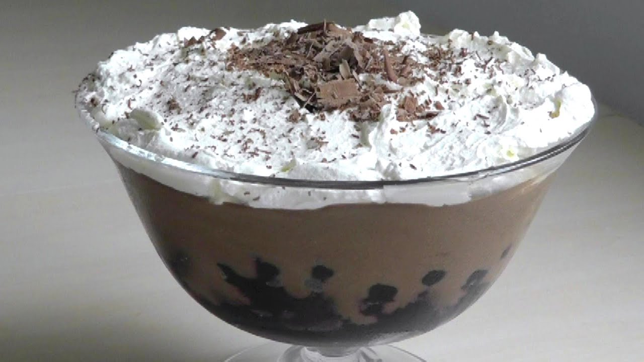 Christmas Dessert Black Forest Gateaux Trifle How to Make recipe