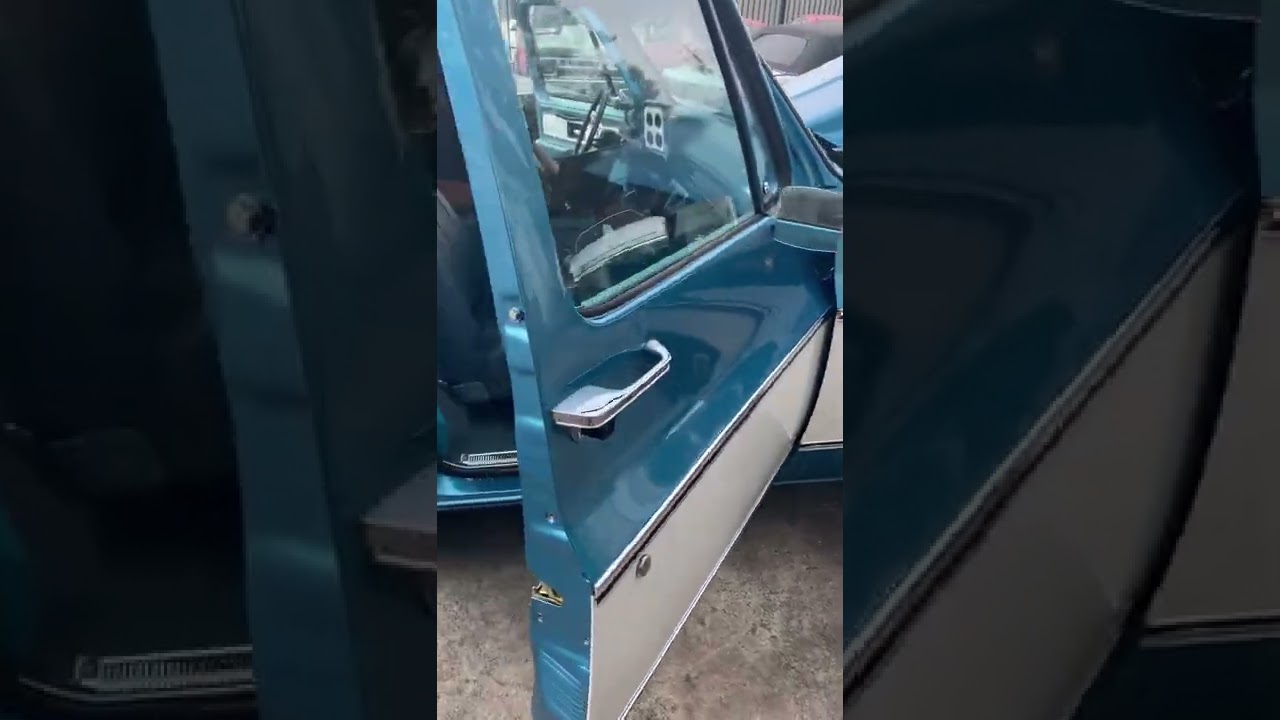 The CLEANEST K5 Blazer I Have Ever Seen LS3 Swapped All By A Retired 