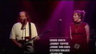 Martha Wainwright & Adrian Belew - Heroes (RocKwiz) chords