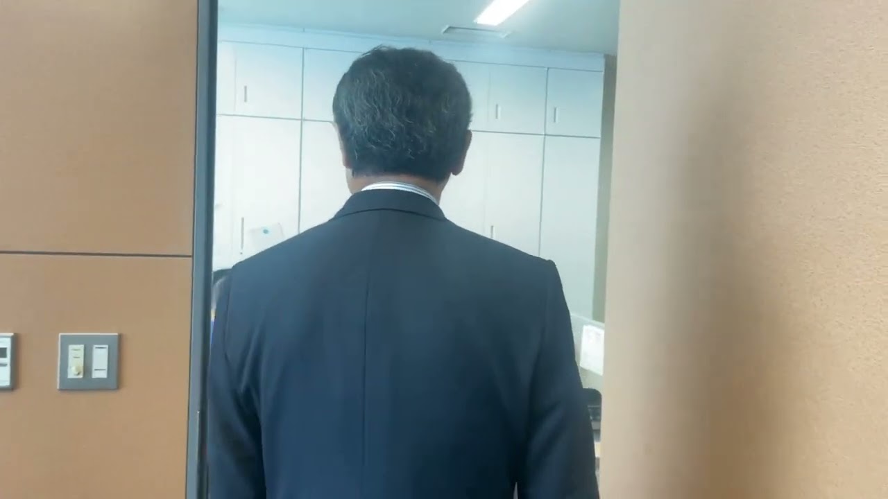 議員会館の撤去作業